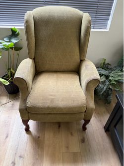 Wingback Recliner