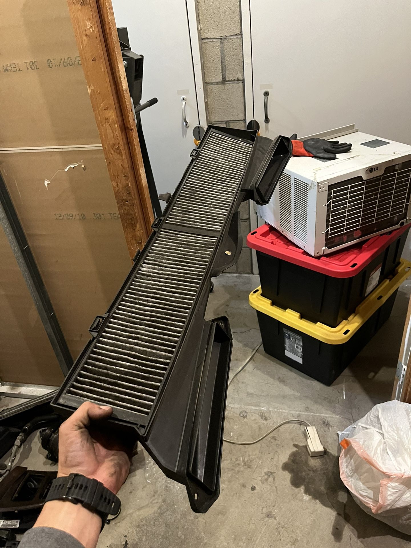 BMW E90 Cabin Filter Housing With Filter