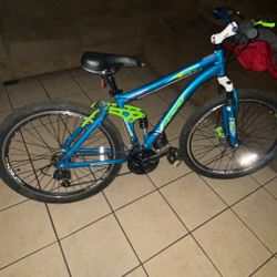 Genesis V2100 mountain bike
