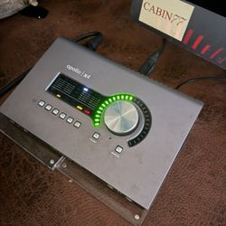 Universal Audio Apollo x4 QUAD Thunderbolt 3 Audio Interface