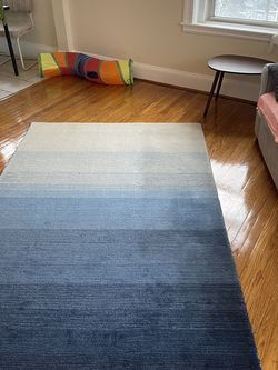 5 x 8 Size, 100% Wool Rug