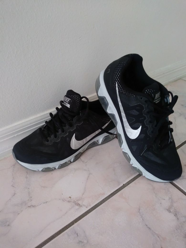 Nike running shoes new size 9.5