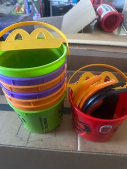 Free buckets