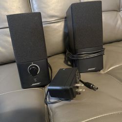 Bose Companion 2 Series III Multimedia Speakers - for PC (with 3.5mm AUX & PC Input) Black