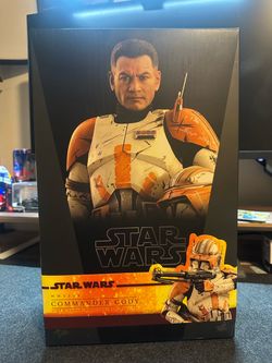Hot toys Starwars clone commander Cody