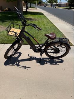 Magnum Lowrider electric bike