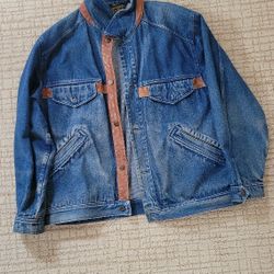 Jean jacket Eddie Bauer  xl size