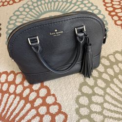 Kate Spade Purse With Shoulder Strap 