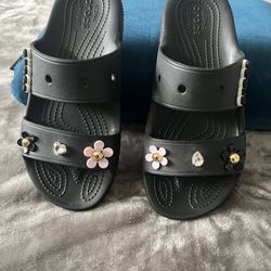 Women’s Crocs Sandals 