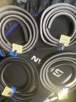 98-02 Lincoln Towncar Weatherstrip