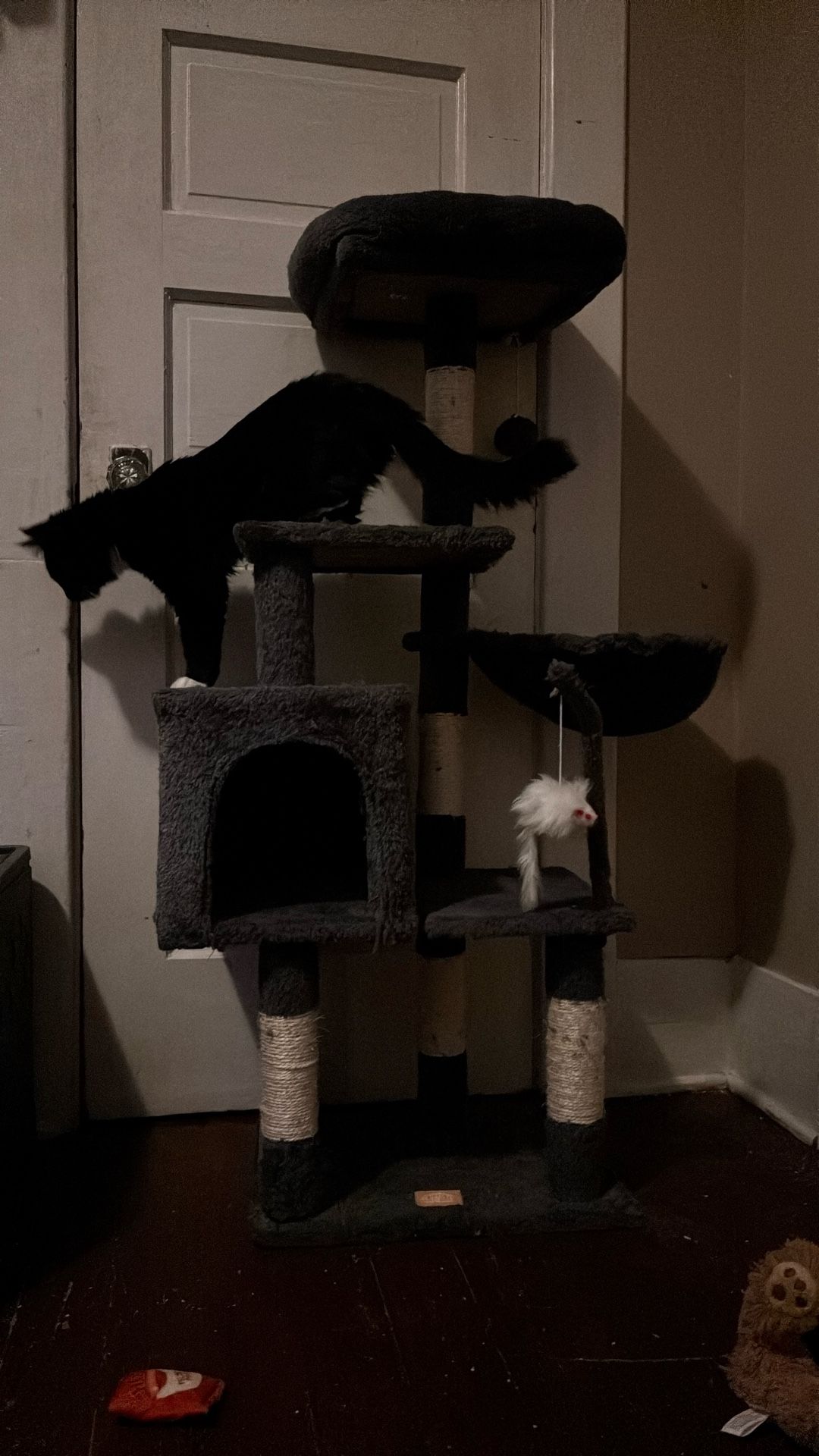 Cat tree