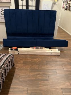 Queen bed frame 