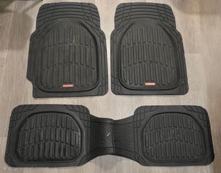 Universal all weather floor mats