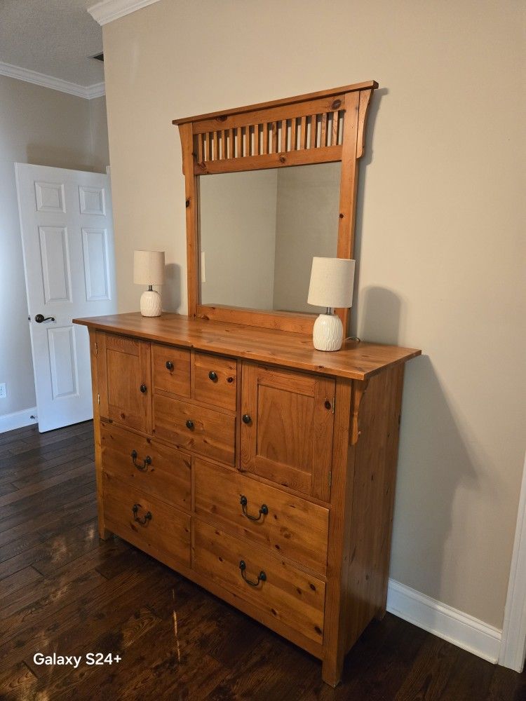 Dresser With Mirror And Nightstand