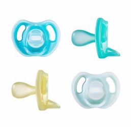 Tommee Tippee Ultra-Light Silicone Pacifier, 6-18 Months, 4pk