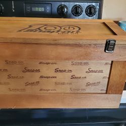 Snap On 100th Anniversary Poker Set
