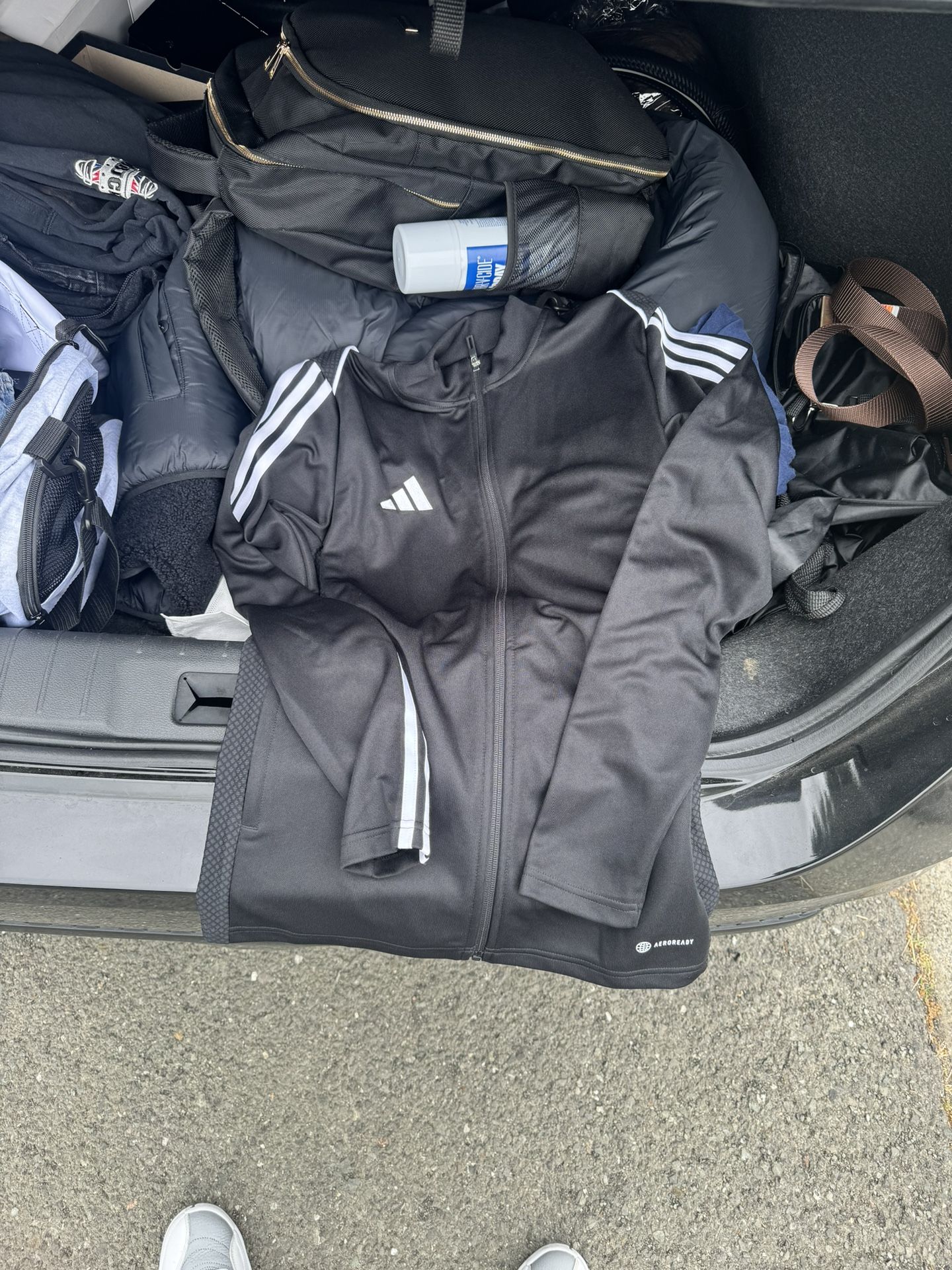 Adidas sweater 