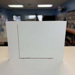 MacBook Air 15inch M3 Starlight New Sealed with Apple care till Oct 2025