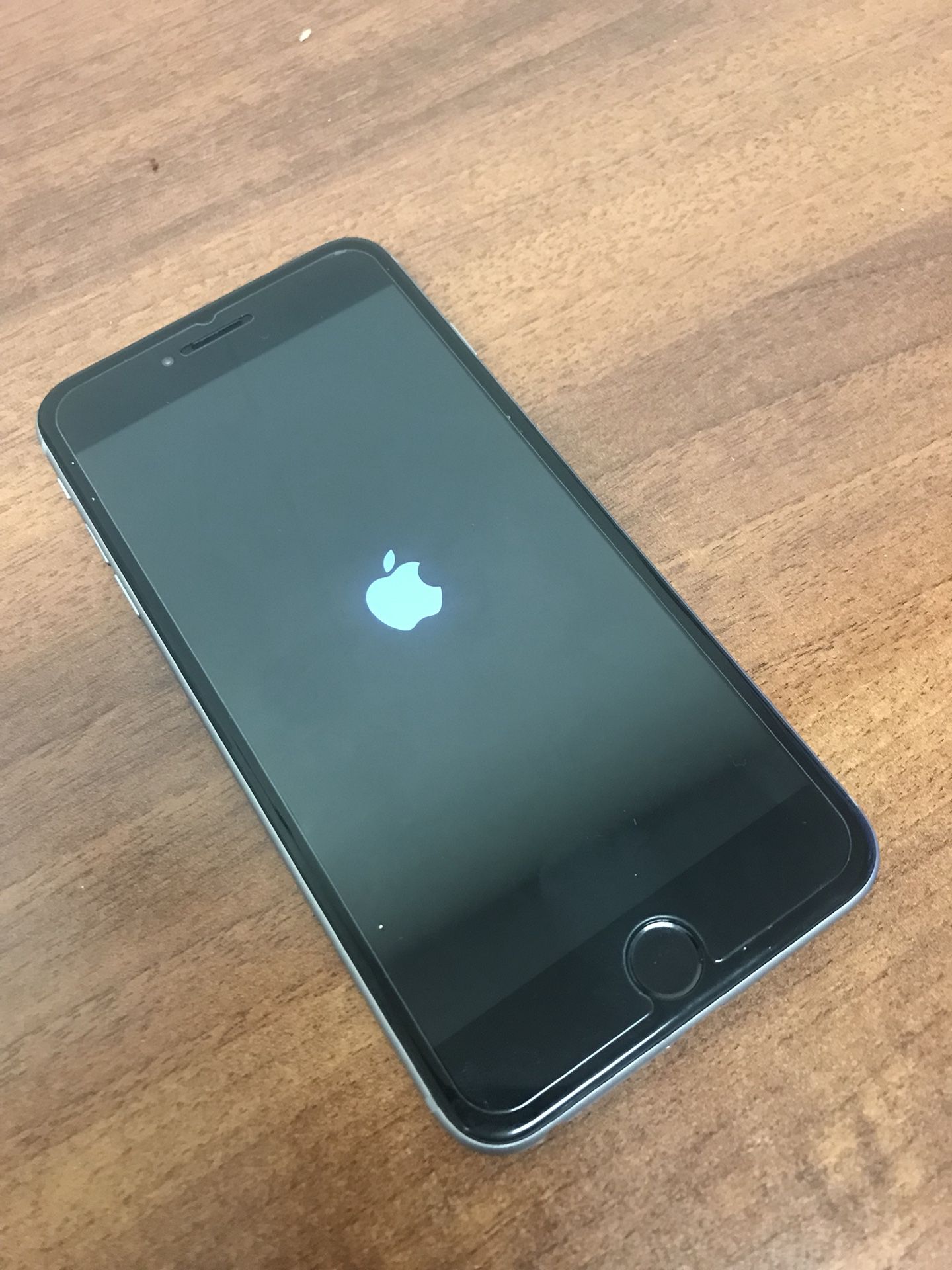 iPhone 6 Plus very good condition used normal wear