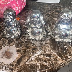 3 Buddah Statues 