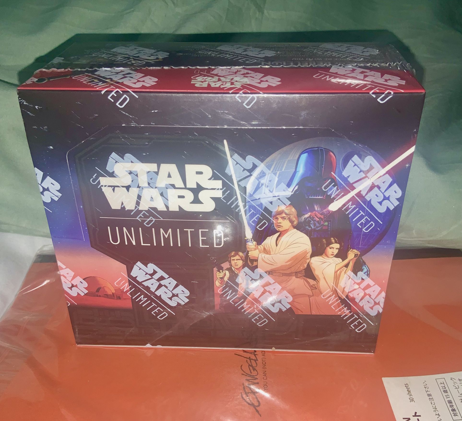 Sealed Star Wars Spark of Rebellion - Booster Display - Spark of Rebellion (SOR)