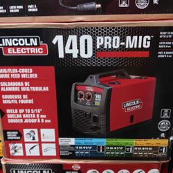 Lincoln Electric Weld-Pak 140 Amp MIG and Flux-Core Wire Feed Welder, 115V, Aluminum Welder 