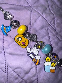 Charm bracelet
