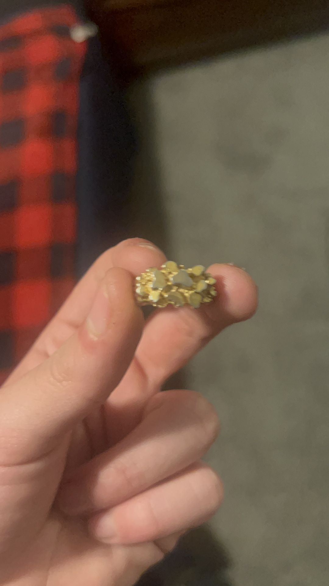 Gold nugget ring