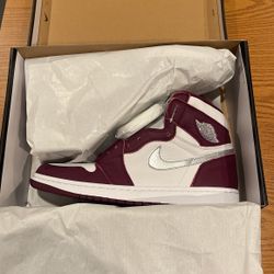 Jordan 1 Bordeaux 