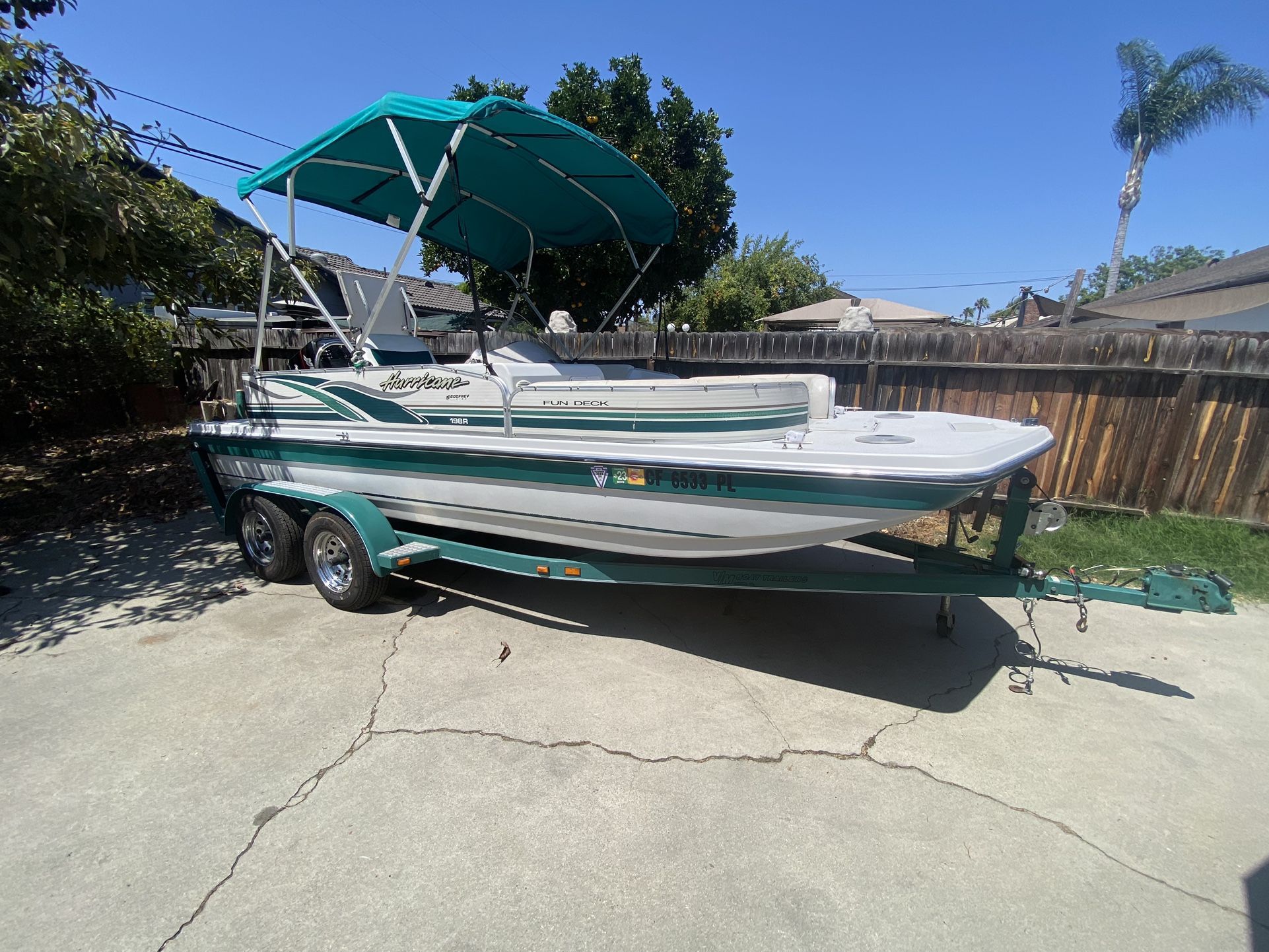 2000 Hurricane by Godfrey Fundeck 198R