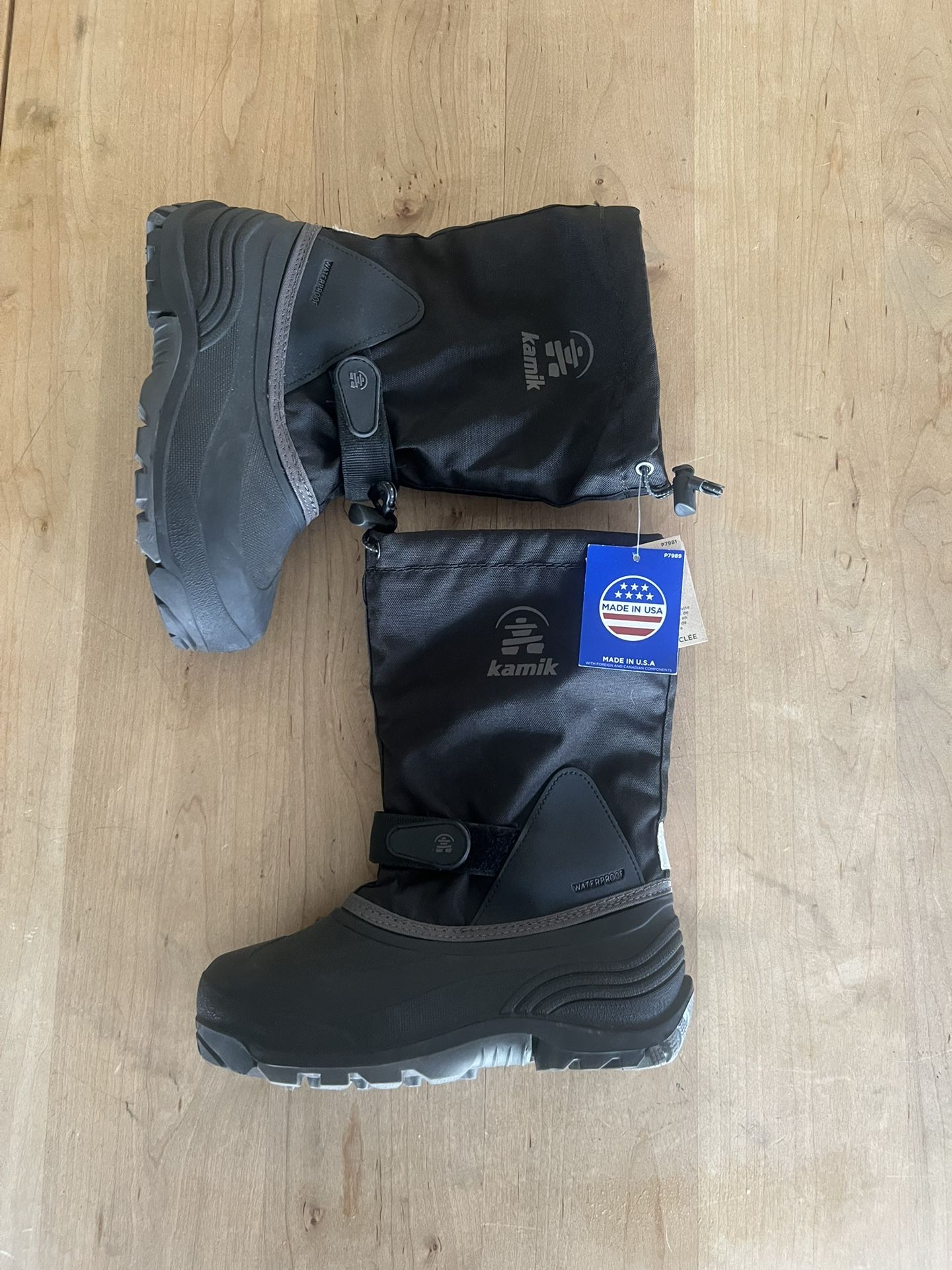 Kamik Snow Boots Youth Size 4 New With Tags