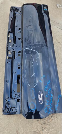 Ford f150 lightning tailgate Oem
