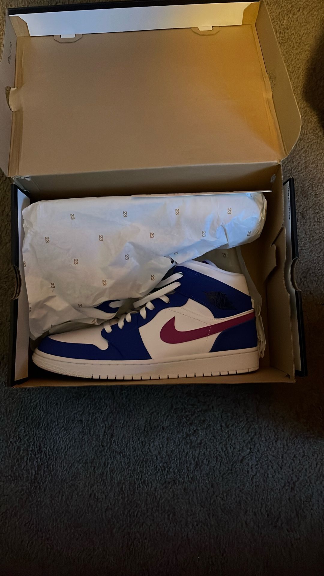 Air Jordan 1 Mid ´Royal Violet´ sneakers, Size 13...