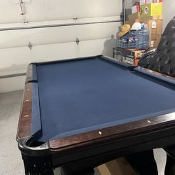 Pool Table (8ft)