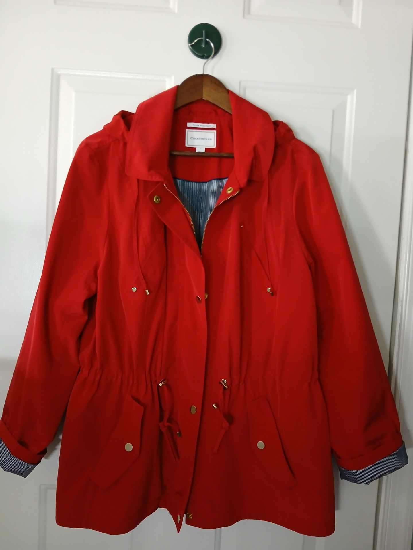 1 RED TRENCH COAT, SIZE 1X