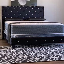 BRAND NEW QUEEN SIZE UPHOLSTERED PLATFORM BED WITH PLUSH MATTRESS (FREE DELIVERY)