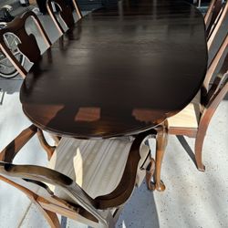 6 chairs dining table 