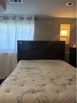 FREE bedroom including mattress!!
