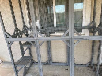 Pet kennel/catio