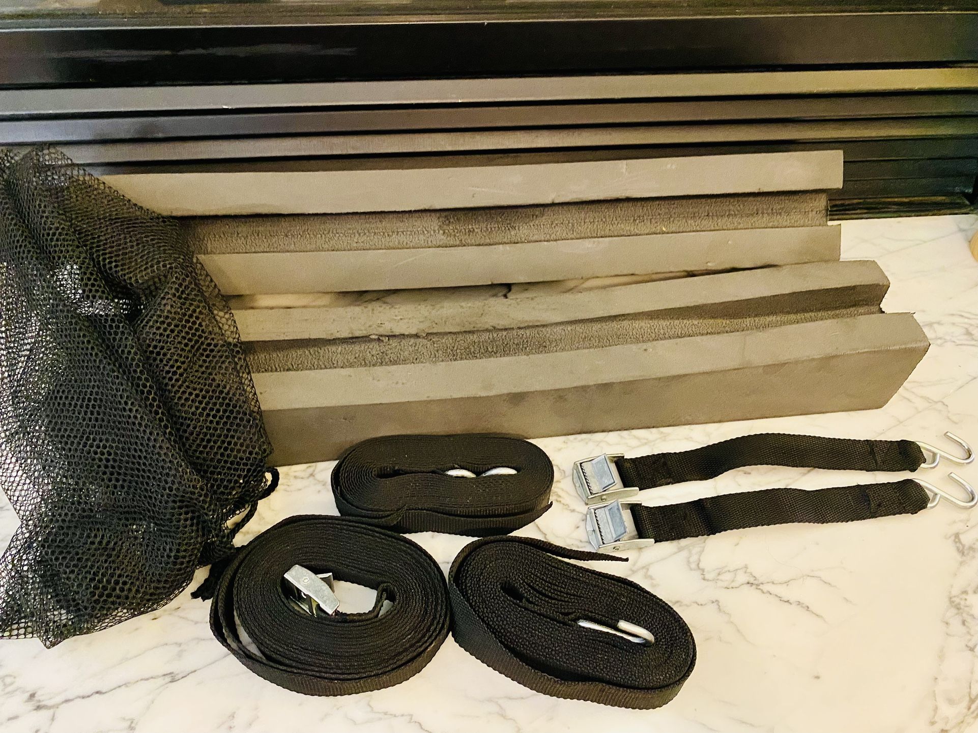 Roof Rack Strap Set