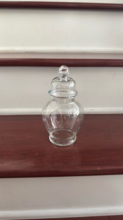 Crystal jar