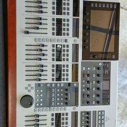 Behringer WING 48-channel Digital Mixer
