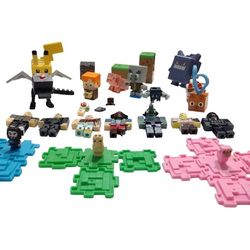 Roblox And Minecraft Lot Of Figurines And Accessories 
