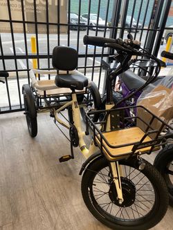 Emojo Bull 500W/48V Electric Tricycle