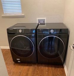 Samsung steam washer & gas dryer