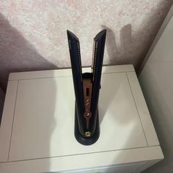 Dyson Wireless Straightener 
