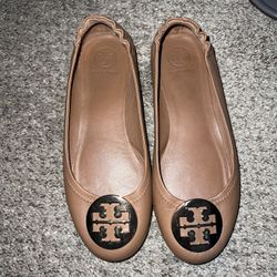 Tory Buch flats