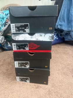 5Y shoes used 2xs