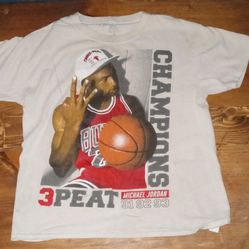 3 Peat Michael Jordan Chicago Basketball Championship T-Shirt