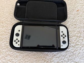 Nintendo Switch OLED “NEW” with case